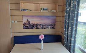 Smart Home Madrid Mit Terrasse, Europapark, Rulantica 15Min